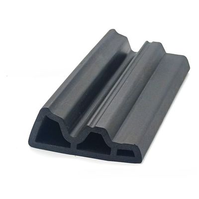 Good Temperature Properties Rail Vehicle Rubber Parts Seal Co-extruded with Sponge and Steel Spine